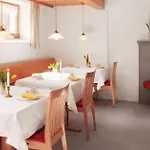 Haus Arnika 4* Mellau