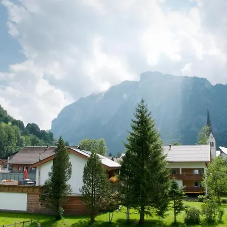 Haus Arnika Casa de hóspedes Mellau